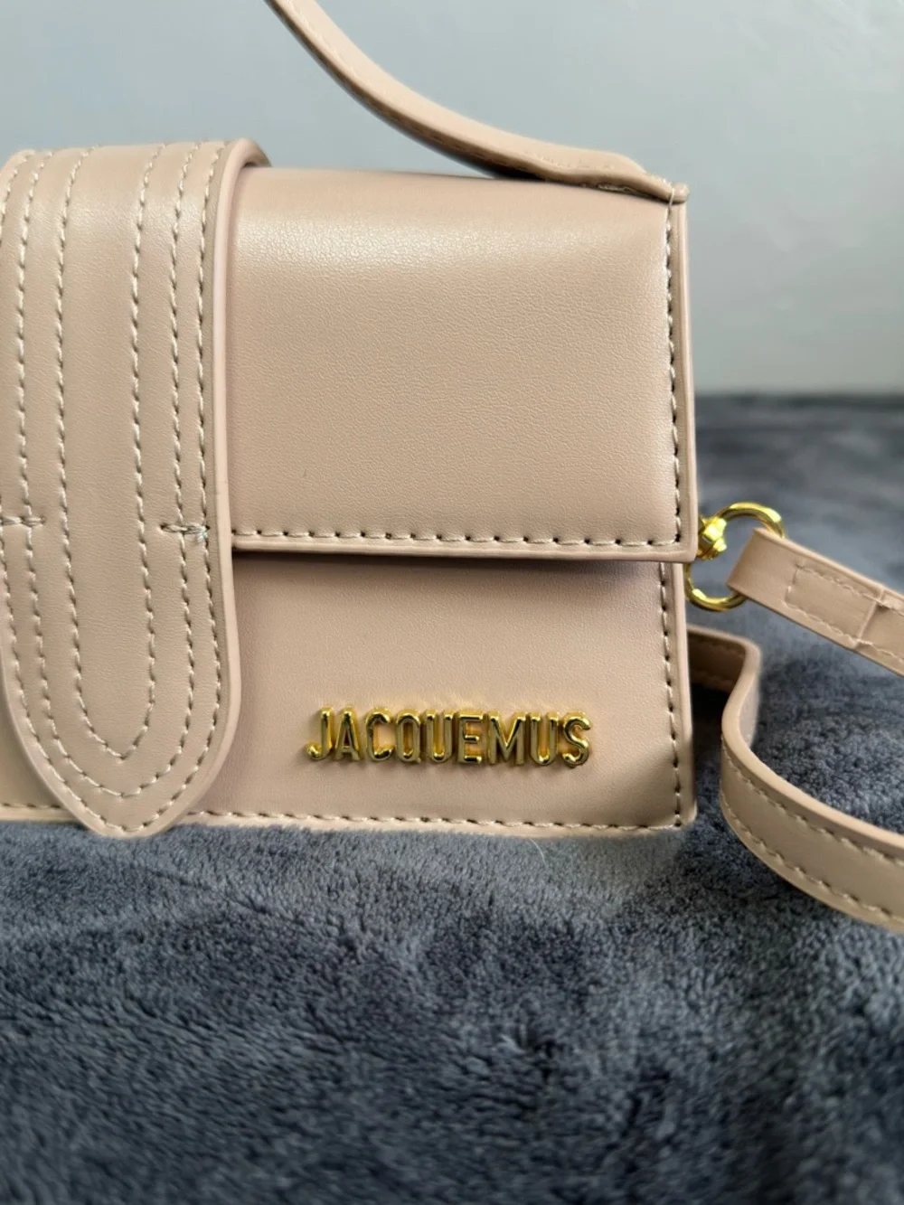 Jacquemus Blush Mini Top-Handle Crossbody - Picture 8 of 8